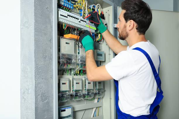 Best Circuit Breaker Repair  in Harvey, ND